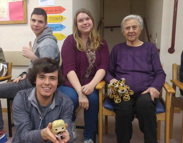 Brindis Solidario Protos - Proyecto intergeneracional entre personas mayores y estudiantes con discapacidad intelectual