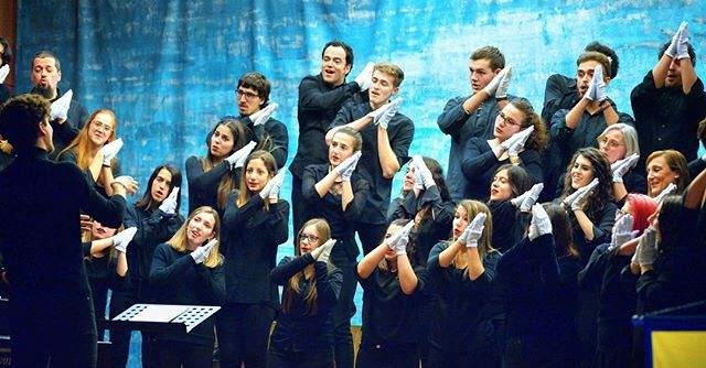 Brindis Solidario Protos - El Coro Cantatutti como Espacio Inclusivo