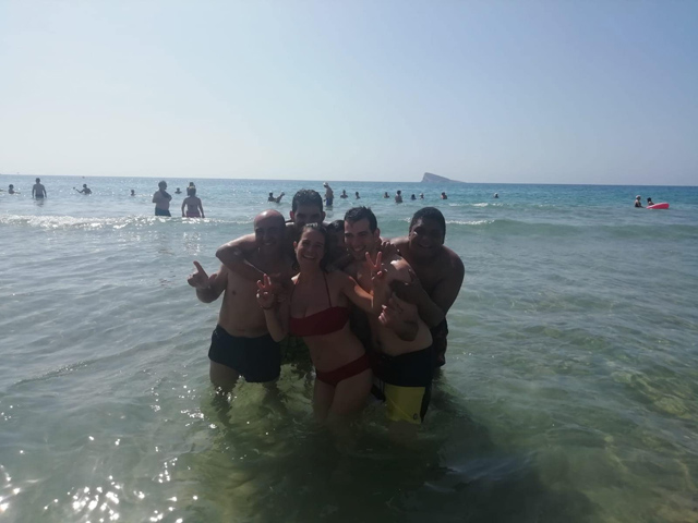 Brindis Solidario Protos - POR UN OCIO DIVERTIDO Y ELEGIDO POR MÍ.