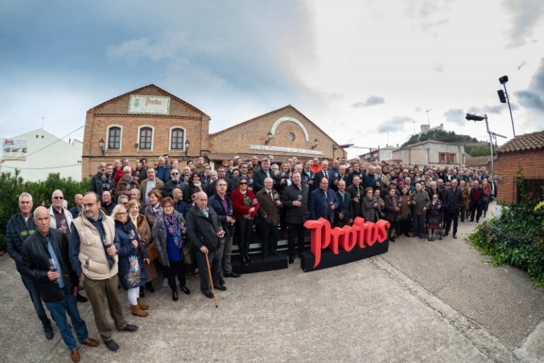 Más de 250 viticultores despiden con Protos a “La Primera en la Ribera”